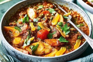 TAJINE VÉGÉTARIENNE - Livraison de tajines à Bruxelles et en Belgique