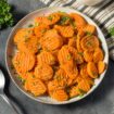 Tartare de carottes - Livraison de CAVIARS ET SALADES à Bruxelles et en Belgique