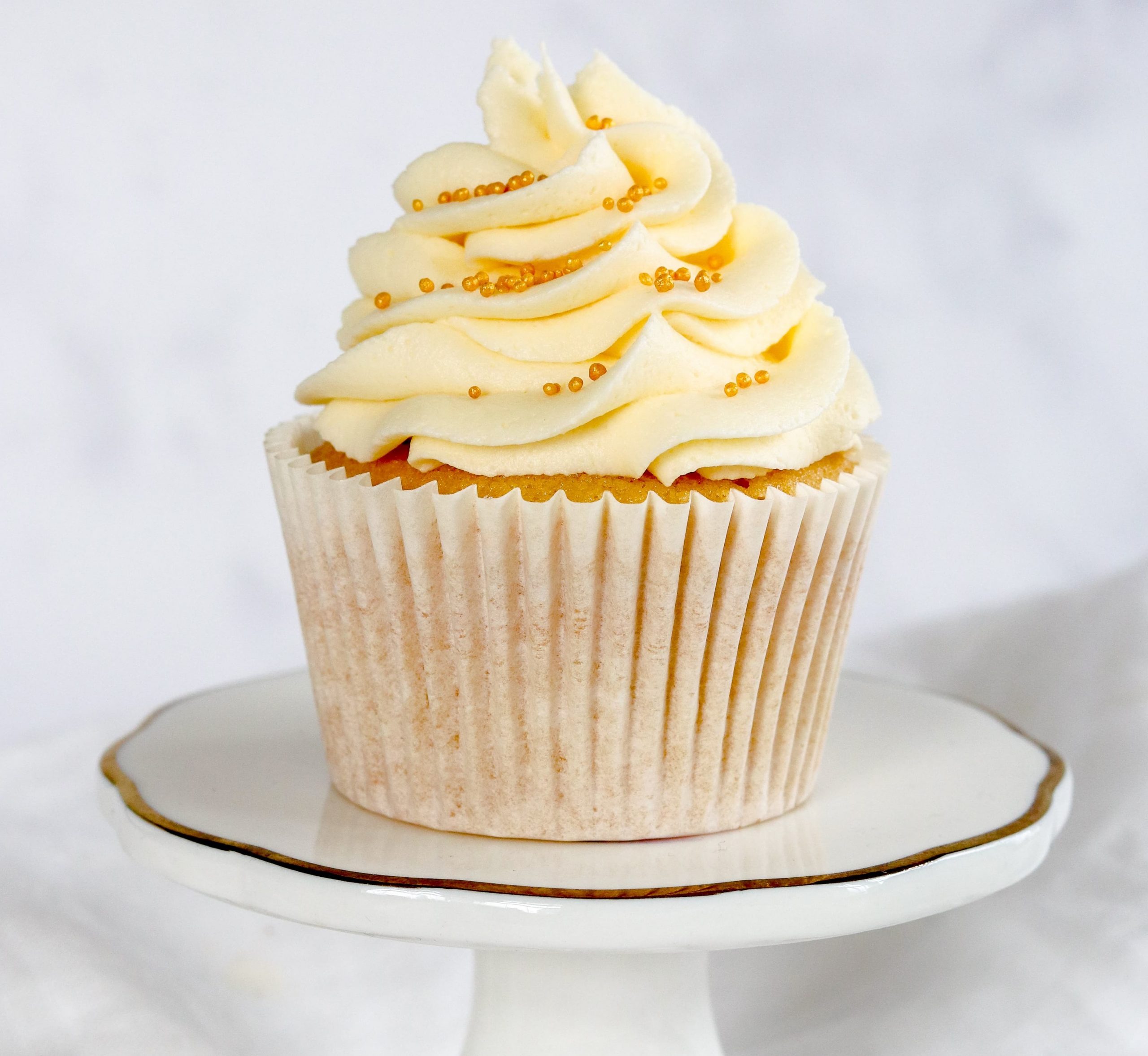 Vanille cupcake - Livraison de DESSERTS à Bruxelles et en Belgique